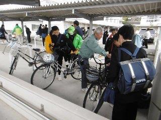 自転車点検の様子2